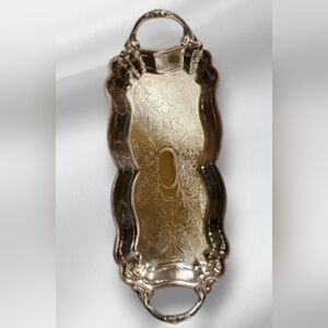 SILVERPLATED BREAD TRAY